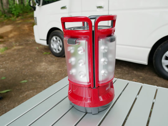 コールマン クアッドLEDランタン