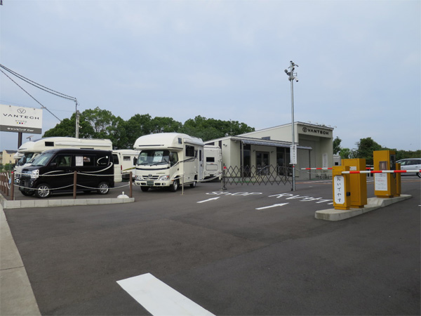 RVパーク京都南はクルマのメンテナンス面でも安心