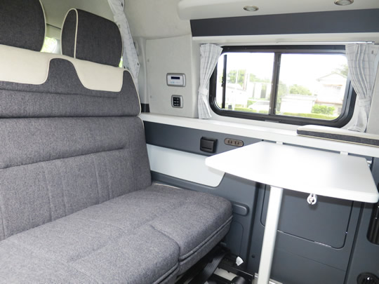 質感の高い室内