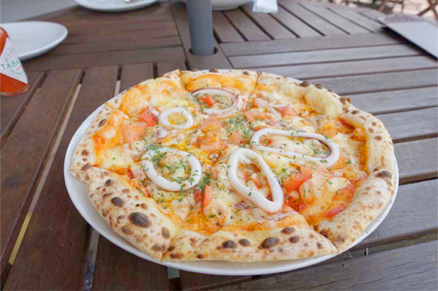 源泉レストランの食事も10%割引の特典!貸渡証をお忘れなく